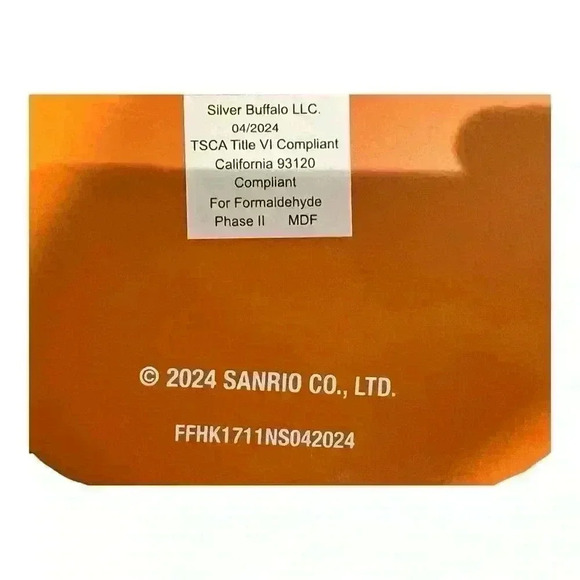 NWT! Hello Kitty Painted Wooden Halloween Decoration - Picture 4 of 4